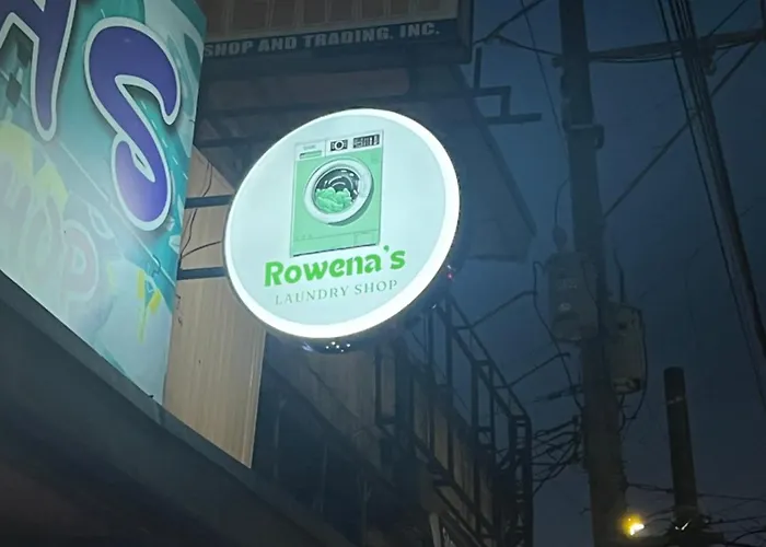 Rowena's Transient House Hostel